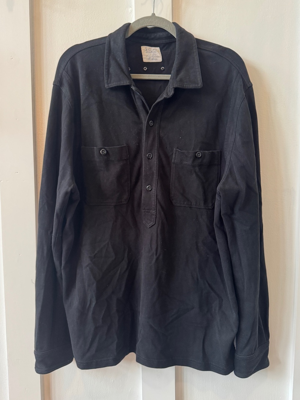 J.Crew Men’s 100% Cotton Popover Shirt
Size XL